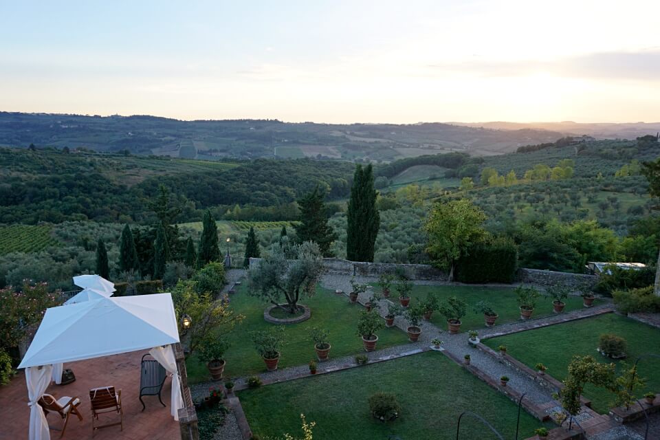 Ausblick von unserem Zimmer auf den Garten der Villa Talente in der Toskana