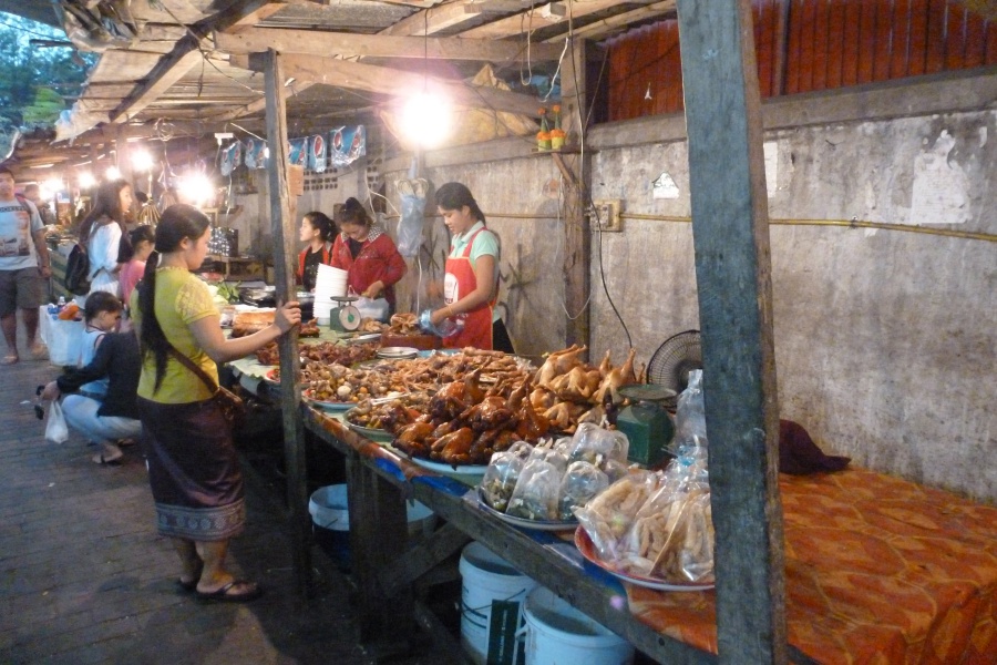 Der Essensmarke in Luang Prabang