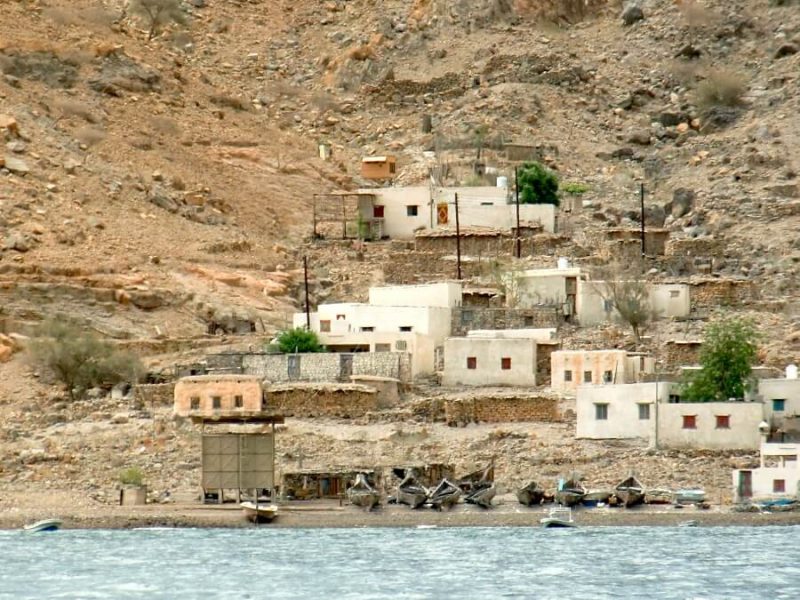 Fischerdorf in den Fjorden Musandams im Oman