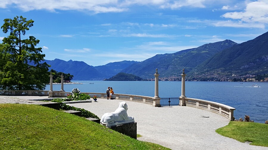Garten und Park der Villa Melzi am Lago di Como in Italien