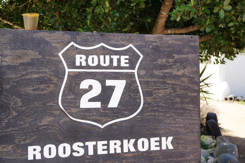Die Route 27 an der Westkueste Suedafrika fuehrt von Kapstadt geradeaus nach Norden