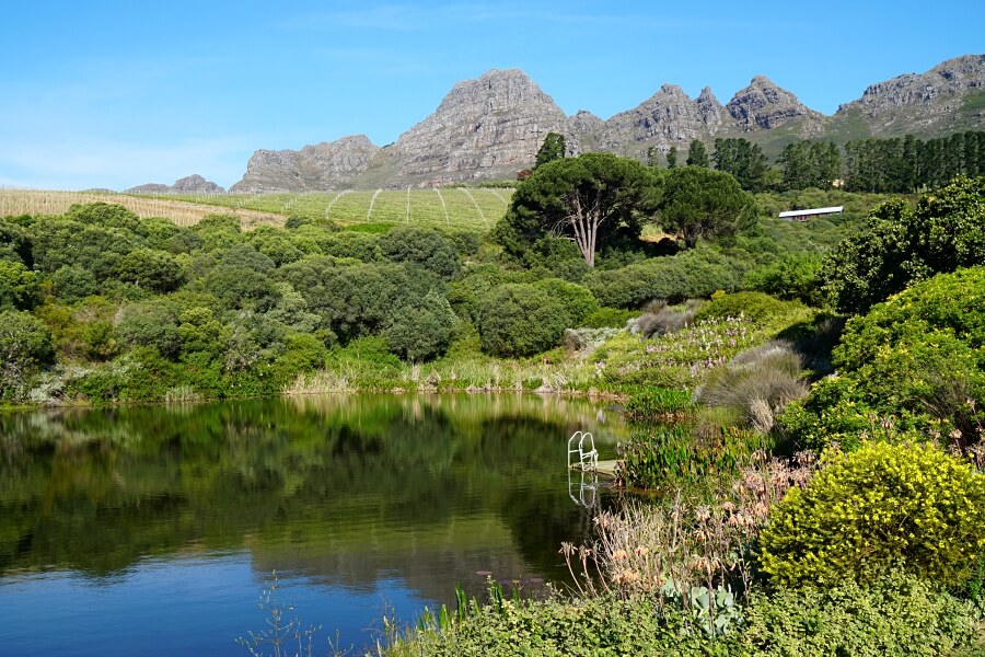 Bezauberndes Weinland rund um Stellenbosch in Suedafrika