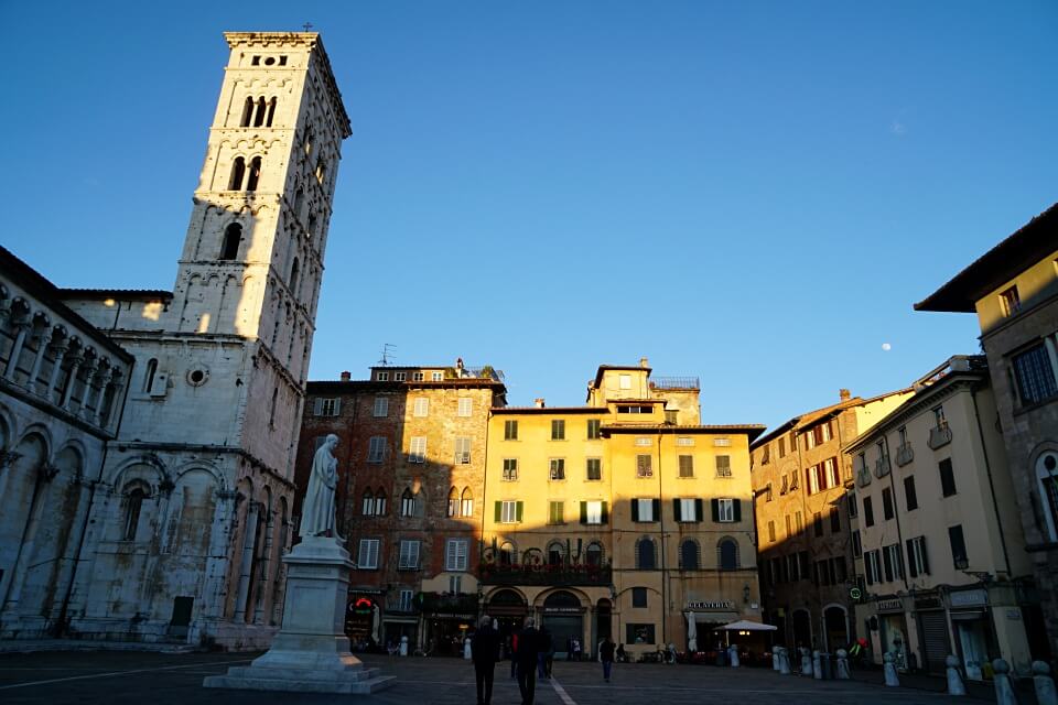 Die Piazza San Michele in Lucca
