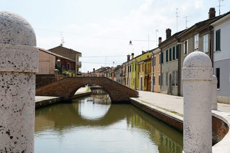 Kanal in der Lagunenstadt Comacchio