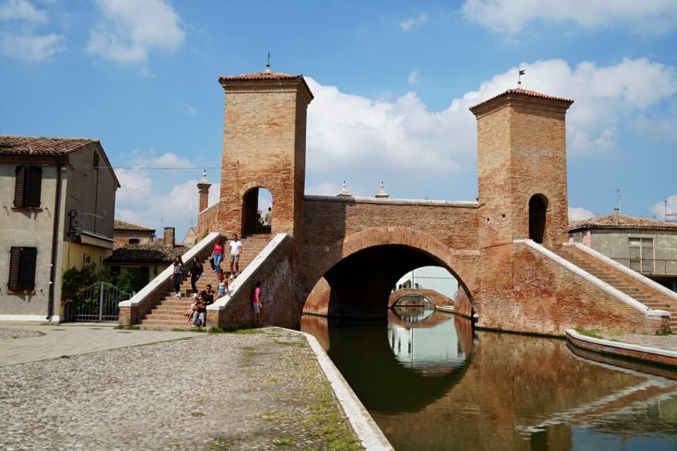 Das Trepponti in Comacchio in der Emilia Romagna