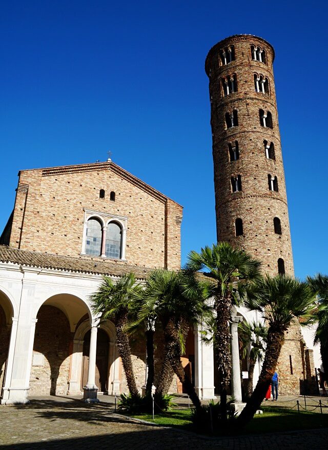 Basilica di Sant Apollinare Nuovo in Ravenna