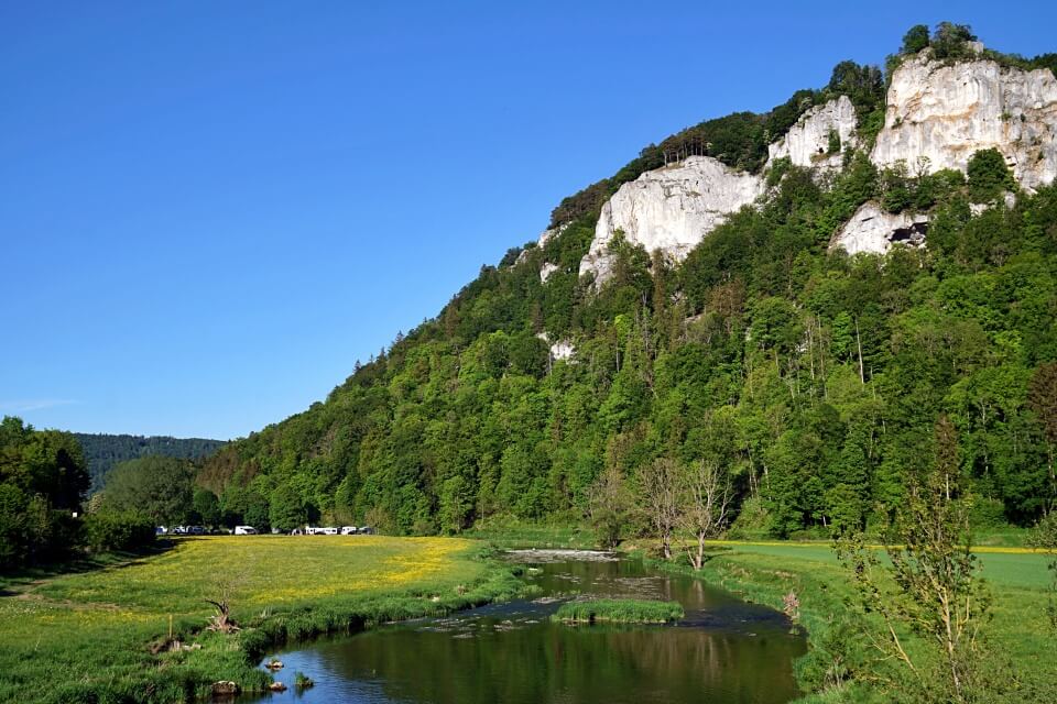 Oberes Donautal bei Beuron Hausen im Tal