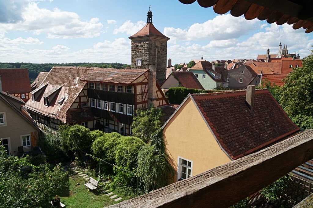 Ausblick vom Turmweg auf die Altstadt Rothenburg ob der Tauber