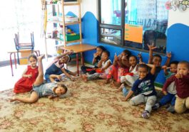 Kinder im Kindergarten Franks Heaven in Kylemore im Western Cape Suedafrika