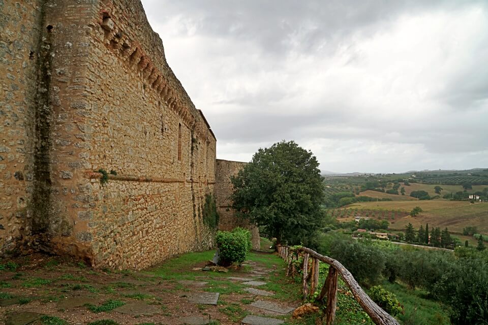 Ausblick von Magliano in Toscana auf die Landschaft der Maremma