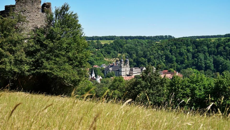 Kloster Schontal ist eines der beliebtesten Ausflugsziele in Hohenlohe Baden Wurttemberg