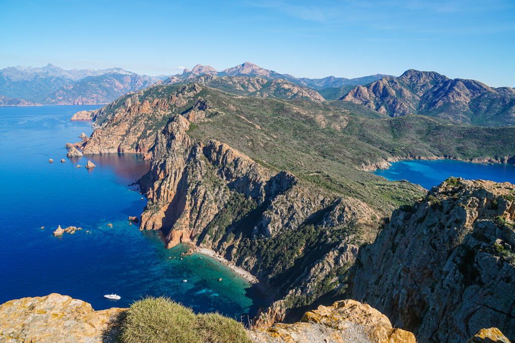 Ausblick auf das Cape Rossu und Korsika vom Tour de Turghio